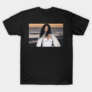 Rihanna best singers T-Shirt